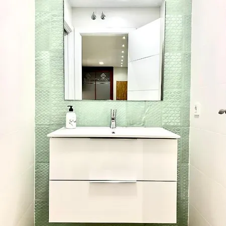 Apartamento Ribera 2 *